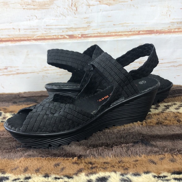 SH112 - Bernie Mev Slingback Pump. Size 6.5/38 - Picture 3 of 7